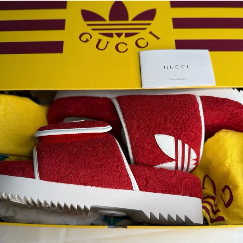 🛑🛑SOLD EBAY🛑🛑 12/13GUCCI X ADIDAS Terry Cloth Trefoil GG
Monogram - Picture 7 of 9